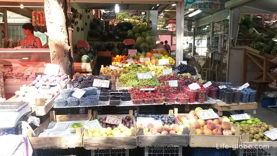 Цены в Крыму на ягоды и фрукты