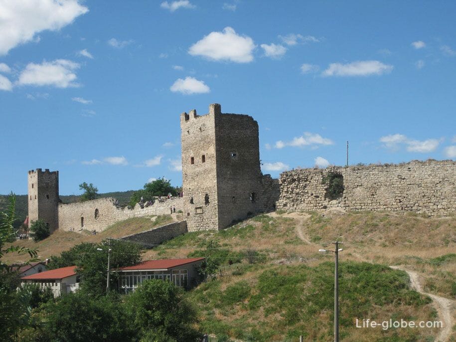Генуэзская крепость в Феодосии, Крым