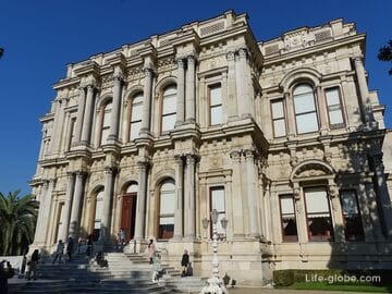 Beylerbeyi Palace in Istanbul (Beylerbeyi Sarayı): halls, garden, photos, description