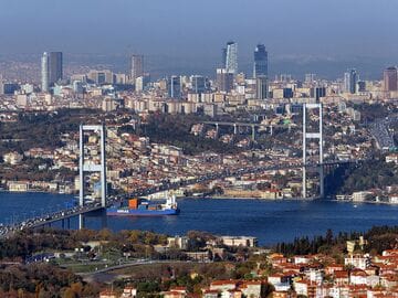 Bosphorus Bridges: Martyrs of July 15 (Bosphorus Bridge), Sultan Mehmet Fatih, Sultan Selim Yavuz, tunnels