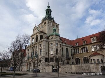 Bavarian National Museum (Bayerisches Nationalmuseum), in Munich and outside the city