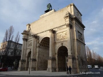 Триумфальная арка в Мюнхене - ворота Победы (Siegestor)