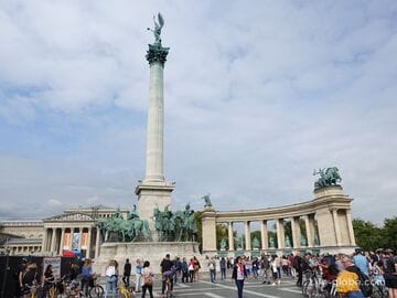 Площадь Героев, Будапешт (Hősök tere)