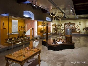 Музей Галилео во Флоренции (Museo Galileo), с коллекциями Медичи, Лотарингов и предметами Галилея