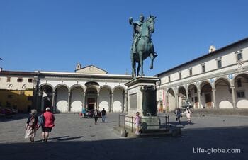 Площадь Сантиссима Аннунциата, Флоренция (Святейшего Благовещения, Piazza della Santissima Annunziata) - уникальная жемчужина города