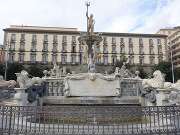 Naples Municipality Square (Piazza Municipio)
