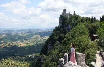 Drei Türme von San Marino (Guaita, Chesta und Montale) - ein Symbol der Republik