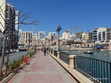 Залив Сент-Джулианс, Мальта (Saint Julian's Bay)