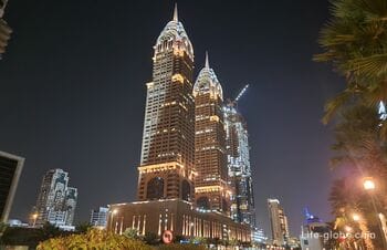 Al Kazim Türme, Dubai (Geschäftszentrumstürme / Al Kazim Towers, Business Central Towers)