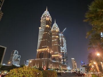 Башни Аль-Казим, Дубай (Al Kazim Towers, Business Central Towers)
