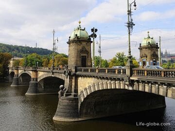 Мост Легиона в Праге (мост Легии, Most Legií) - один из красивейших в городе