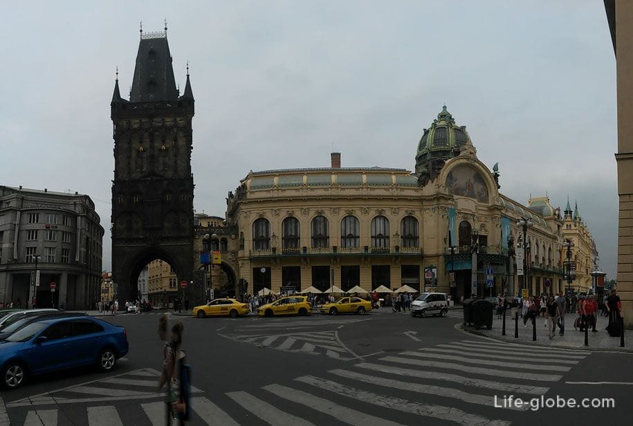 Достопримечательности Праги - площадь Республики
