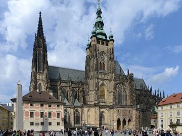 Cathedral St. Vitus in Prague (Katedrala Sv. Víta) - a Gothic gem with an observation tower in Prague Castle