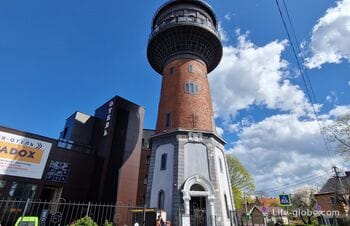 Water tower, Zelenogradsk: observation deck and cat museum