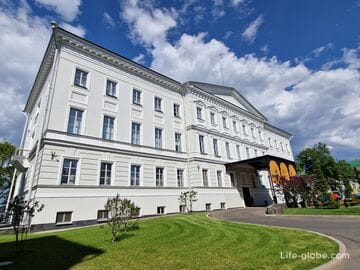 Дом губернатора, Нижний Новгород - музей искусства в Нижегородском кремле
