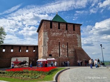 Георгиевская башня Кремля Нижнего Новгорода: смотровая, посещение, фото, описание
