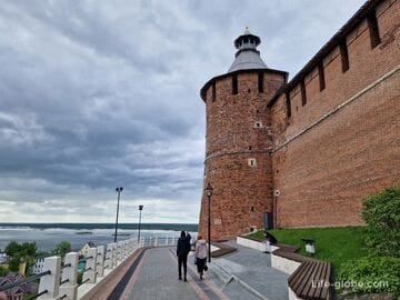 Тайницкая башня Кремля Нижнего Новгорода: смотровая, посещение, фото, описание