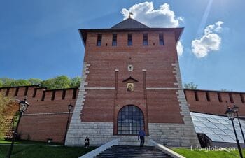 Зачатьевская башня Кремля Нижнего Новгорода: выставки, археология, посещение, фото