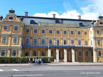 Дворец Меншикова в Санкт-Петербурге (Эрмитаж)