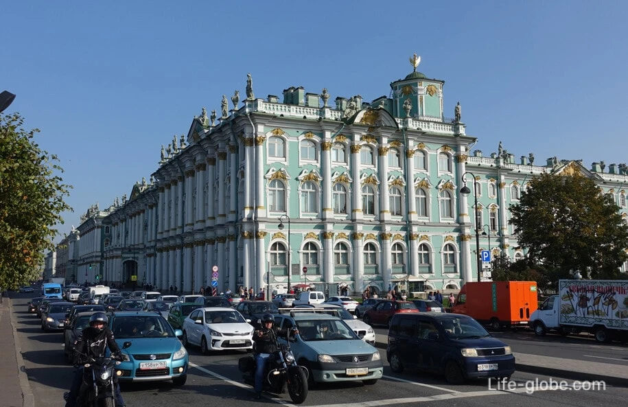 visit winter palace st petersburg