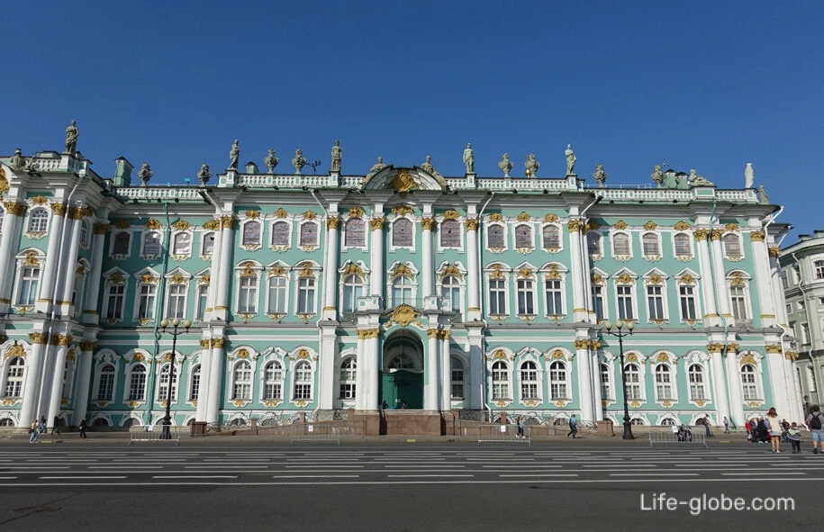 visit winter palace st petersburg