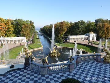 Samson and Grand Cascade with grottoes - the best fountains of Peterhof (photo, video, description)