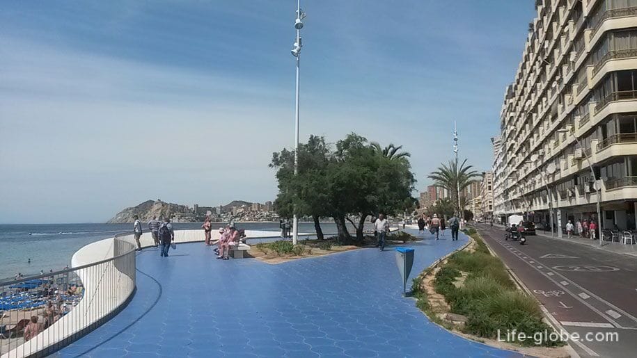 Poniente Beach Promenade, Benidorm