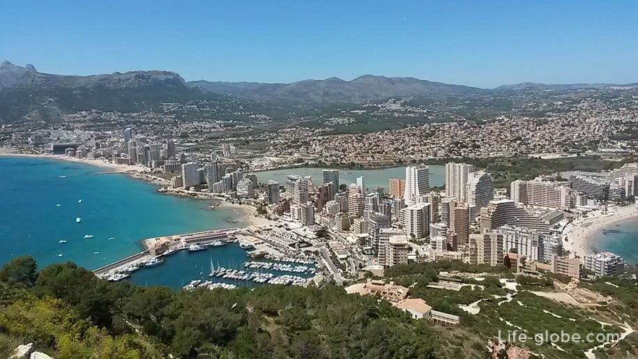 View from the observation deck of Mount Ifach to the beaches of Calpe