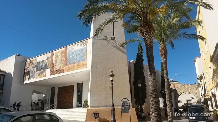 Католическая церковь Parroquia Virgen De Las Nieves, Кальп