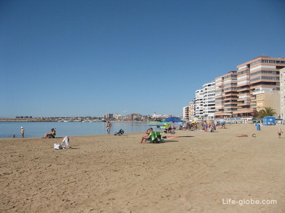 Beach in the yacht bay Acequion, Torrevieja