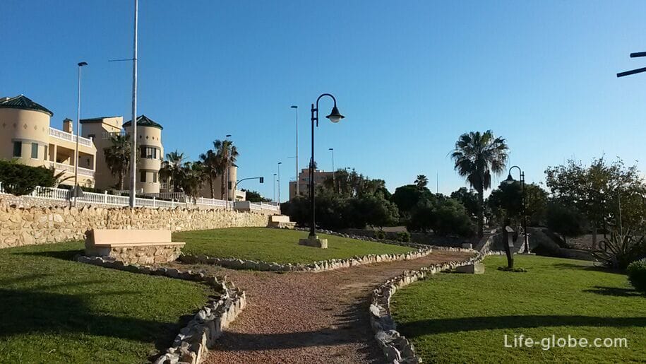 Park Old Tower in Torrevieja
