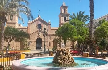 Sights of Torrevieja: historical, modern and natural