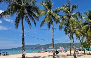 Patong, Phuket: beach, sea, hotels, Bangla, rest, how to get