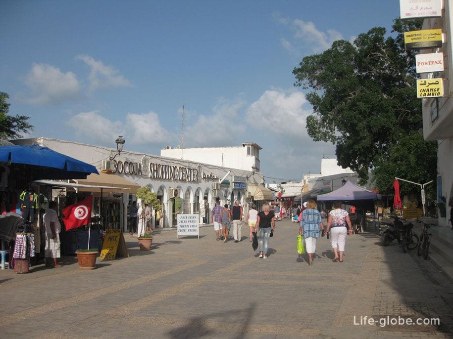 Достопримечательности острова Джерба - рынок города Мидун