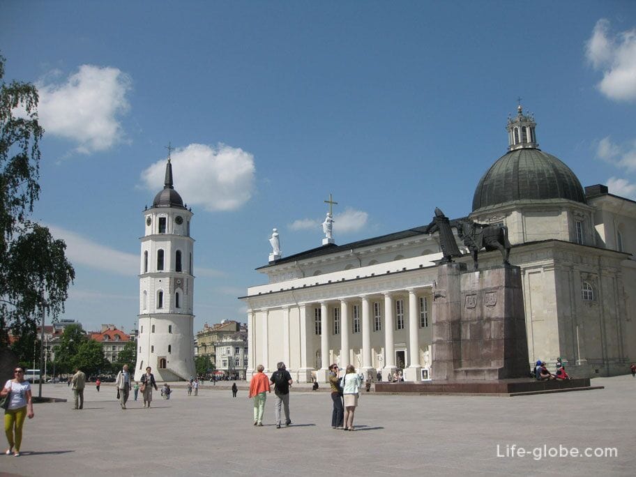 Cathedral Square of the old city of Vilnius