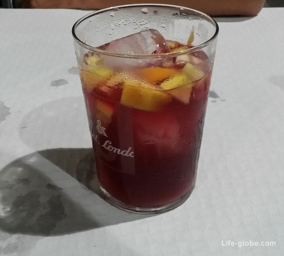 Sangria, a wine drink