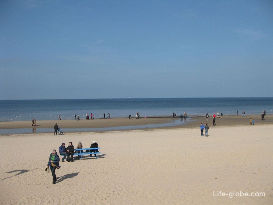 wide and clean beaches of Jurmala