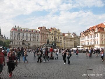 Староместская площадь в Праге (Staroměstske naměstí) - главная площадь Старого города