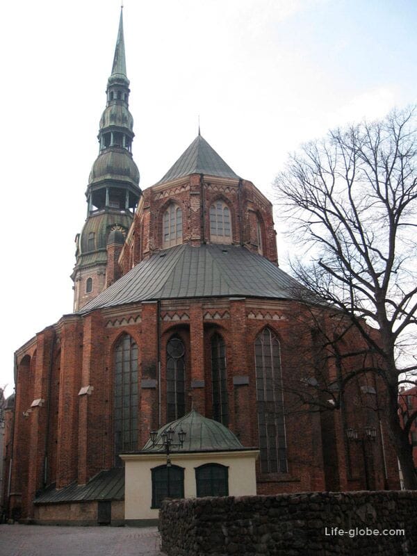 St. Peter's Cathedral in Riga, view from the back