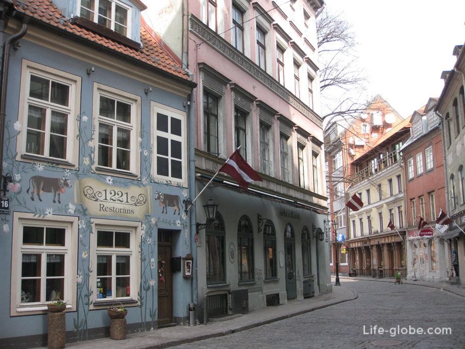 Jauniela street, old Riga