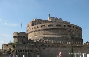 Замок Святого Ангела (Сант-Анджело) в Риме